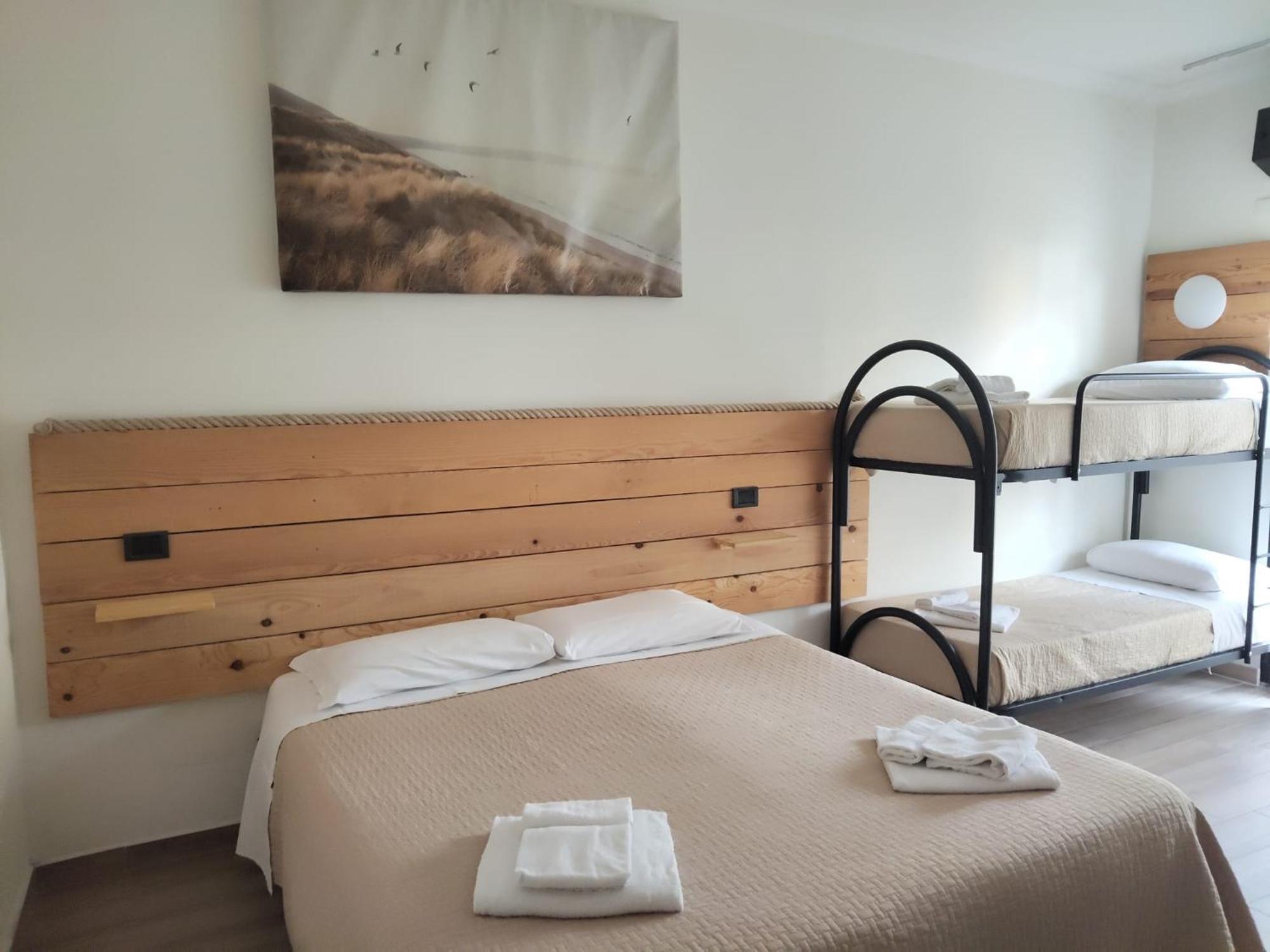 Hotel Garisenda B&B - In Centro A Riccione - Экстерьер фото